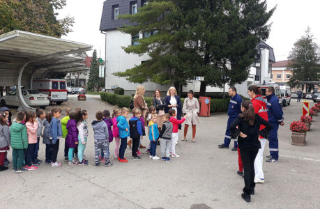 Vrtić u posjeti Domu zdravlja Laktaši 1