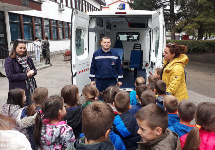 Vrtić u posjeti Domu zdravlja Laktaši 6